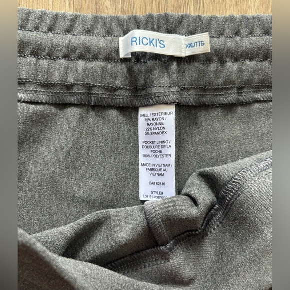 NWOT. Ricki’s pants - Picture 3 of 4